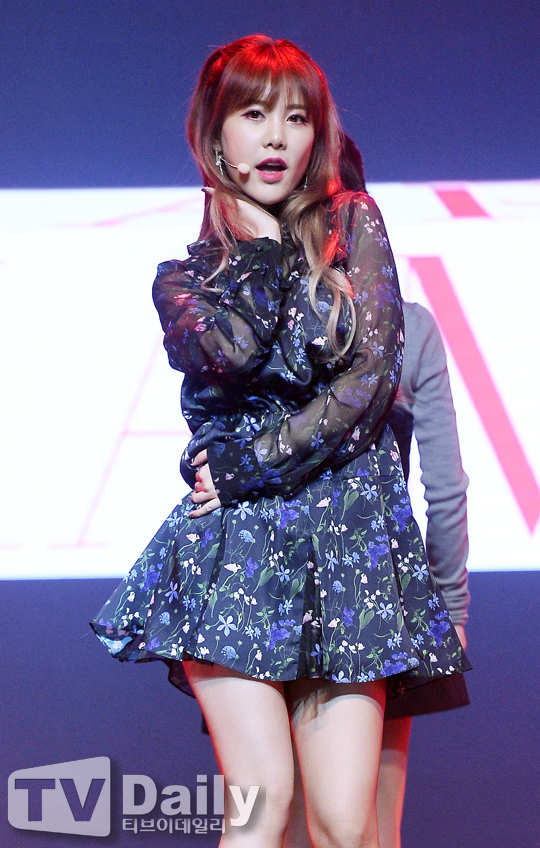 Check out the videos and pictures from T-ara's 'Remember' showcase | T ...