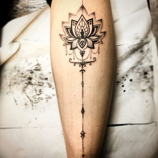 Tatuagens femininas para a panturrilha Tatuagens femininas para a panturrilha