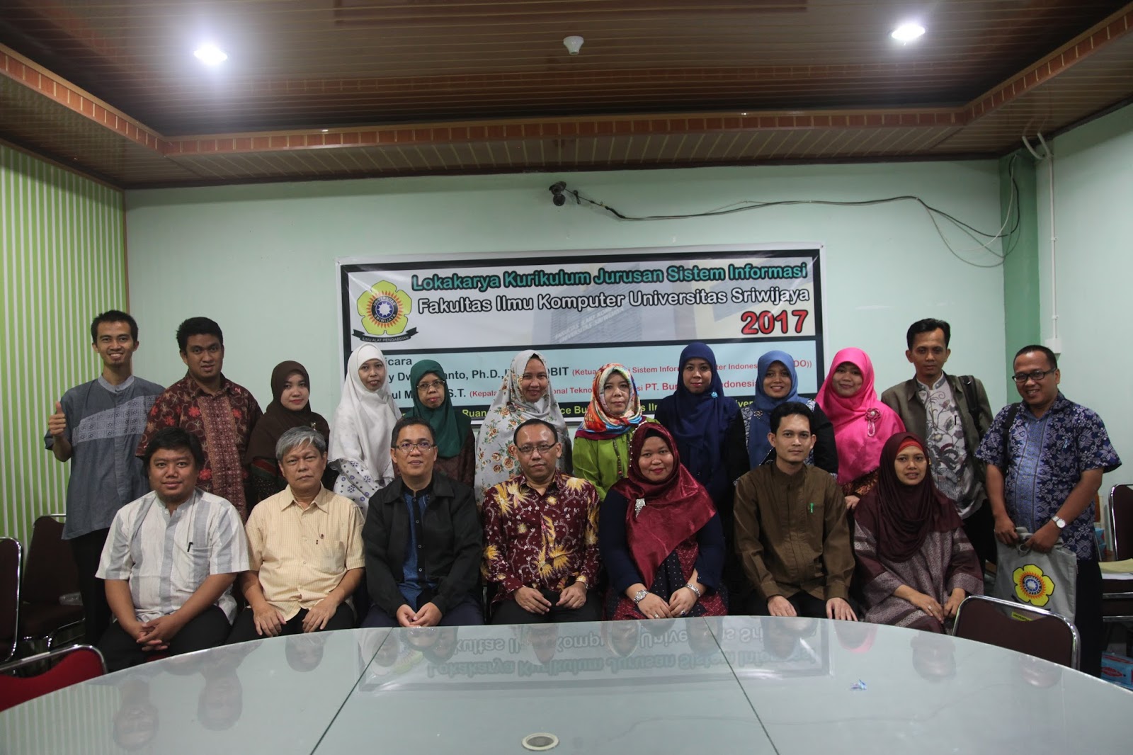 Lokakarya Kurikulum Jurusan Sistem Informasi Fakultas Ilmu Komputer Unsri