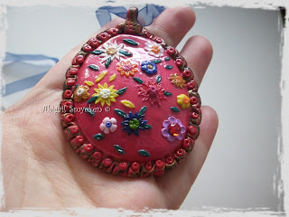 polymer clay pendant, abigail smycken, spring, colorful