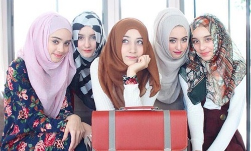 Kumpulan Foto Wanita Cantik Muslimah Thailand Berhijab ...