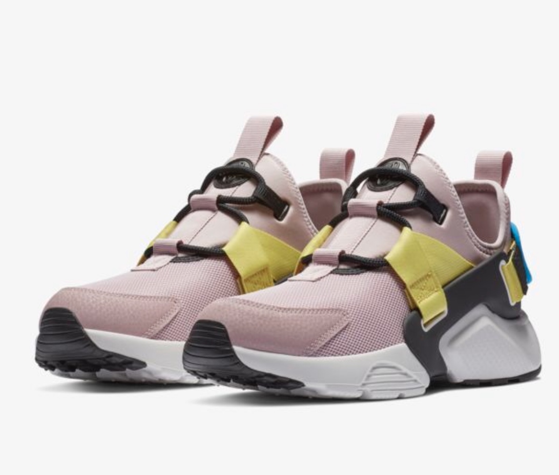 Nike Air Huarache City Low | à¸£à¸µà¸§à¸´à¸§à¸£à¸­à¸à¹à¸à¹à¸² Nike