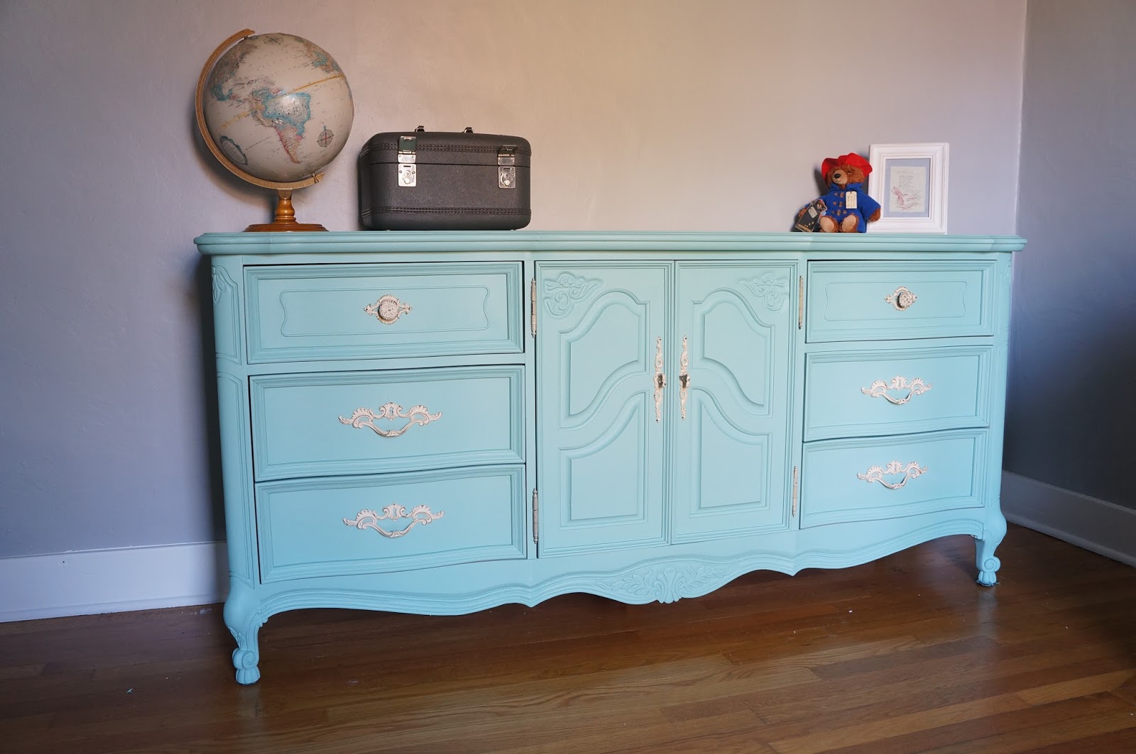 Nursery Dresser Makeover