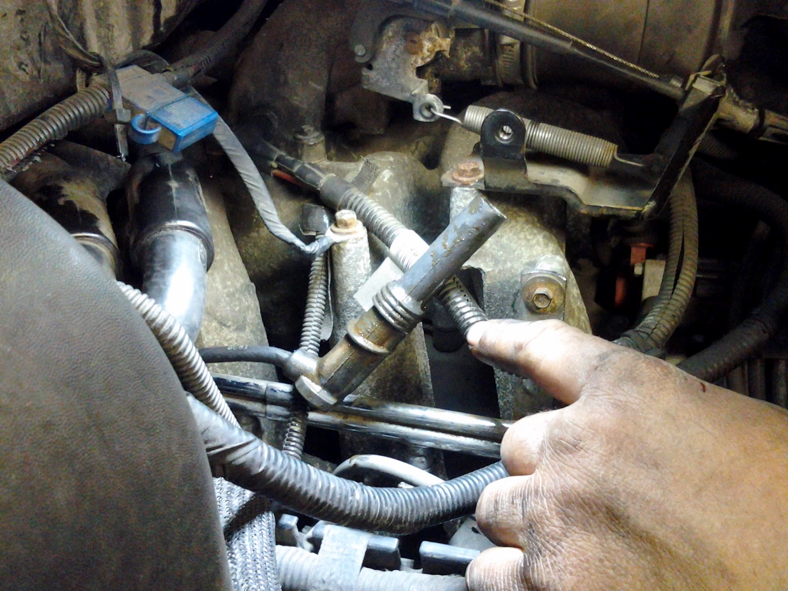 1998 Ford expedition exhaust manifold leak #1