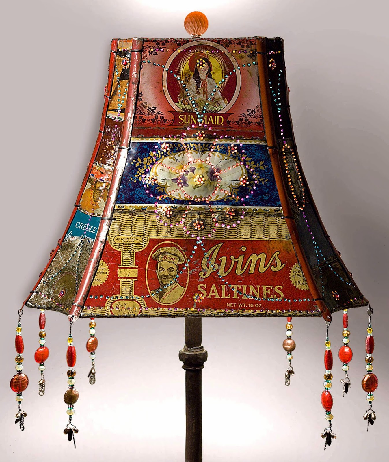 recycled-art-project-ideas-easy-arts-and-crafts