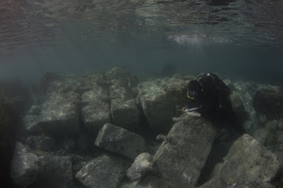 Υποβρύχια αρχαιολογική υποβρύχια έρευνα στο αρχαίο λιμάνι του Λεχαίου