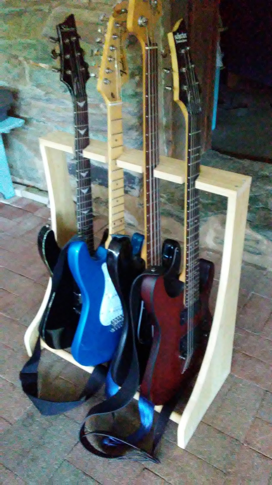 [Mattwins] Making a simple wood guitar rack