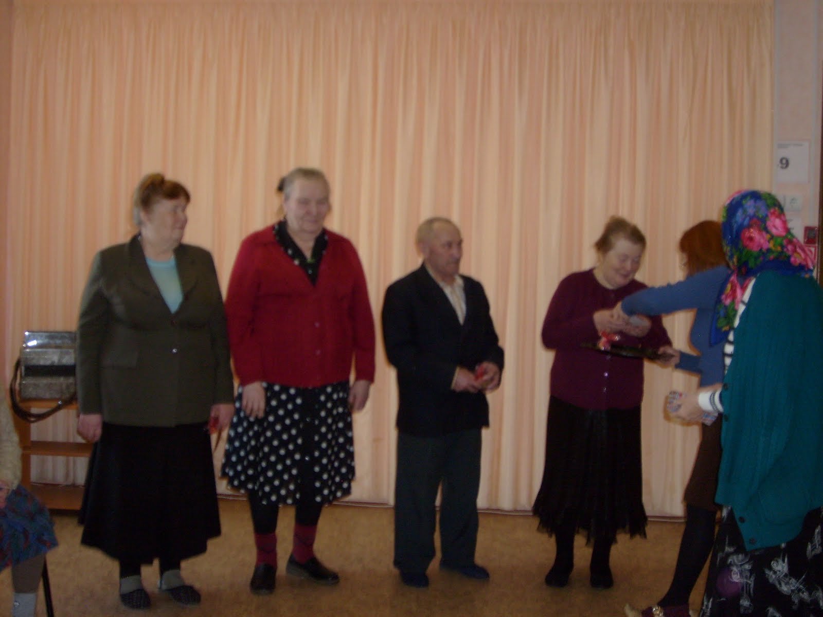 чаепитие пожилые. посиделки для пожилых. конкурсы игры на день пожилого человека. чаепитие для пожилых людей. посиделки пенсионеров.