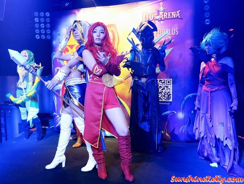 Naomi, Amber, all cosplayers of Dot Arena characters, Dot Arena Cosplay Party in Malaysia by FunPlus, Dot Arena Cosplay Party, Dot Arena Games, RPG Games, Dot Arena FunPlus, Cosplayer, Cosplay party, online games