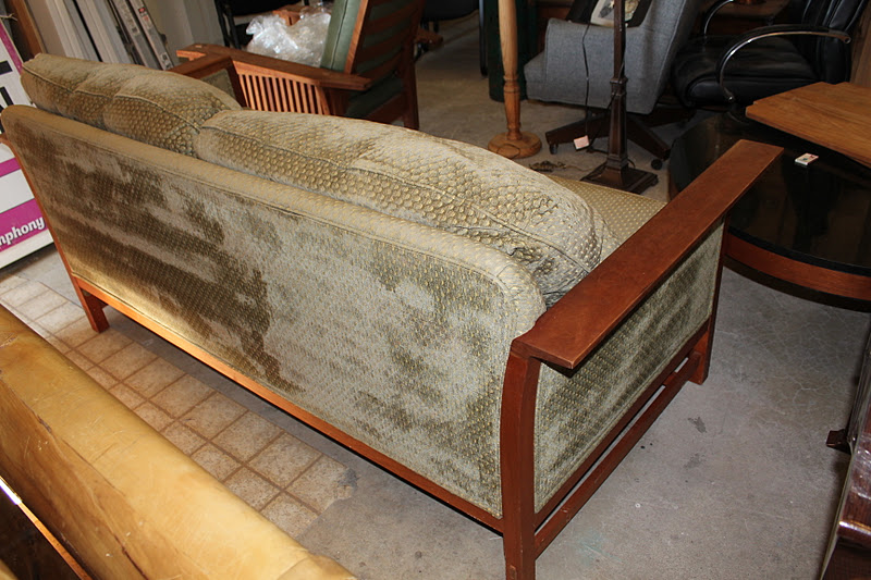 R Family Furniture Sale Stickley Fayetteville Sofa