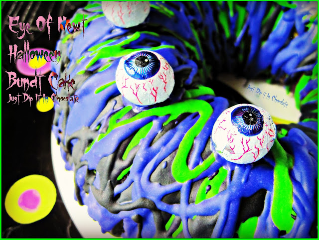 Eye of Newt Halloween Bundt Cake Recipe, you don't have to be an expert decorator to bring all "Eyes" to this cake, it's tasty, it's colorful, it's spooky it's fun. Everything Halloween should be!