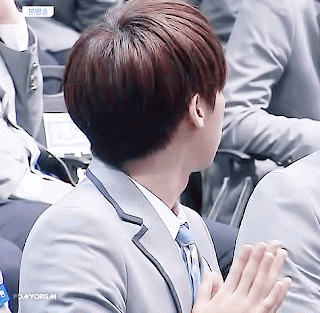 jungsewoon-20170604-123455-005.gif