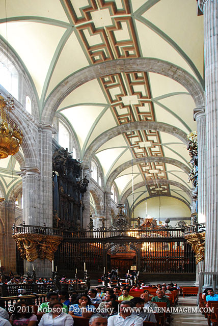 nave principal da catedral da cidade do mexico
