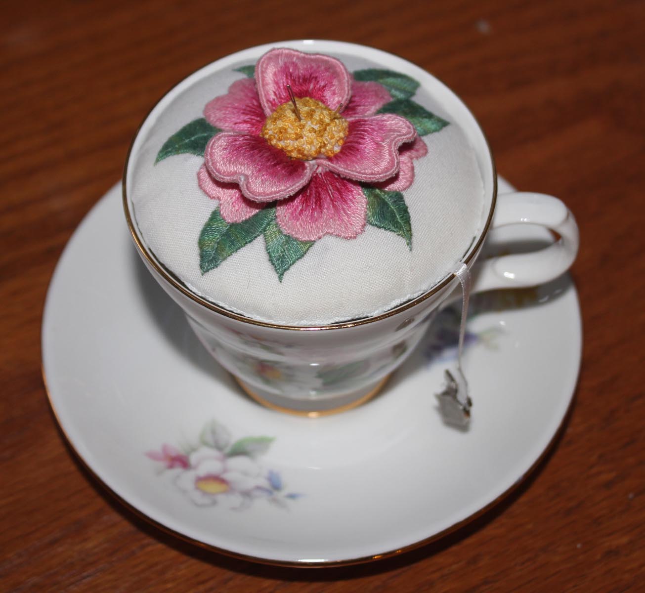 Gitta's Getaway Finished Tea Cup pin cushions