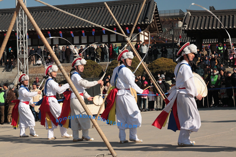 A Pinoy in Korea Jultagi The Art of Korean Tightrope Walking