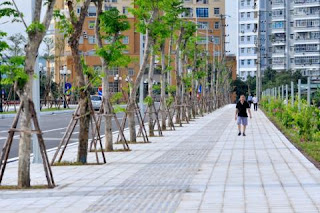 HÀ NỘI LÁT TOÀN BỘ VỈA HÈ BẰNG ĐÁ TỰ NHIÊN – ĐÂU LÀ SỰ THẬT HÀ NỘI LÁT TOÀN BỘ VỈA HÈ BẰNG ĐÁ TỰ NHIÊN – ĐÂU LÀ SỰ THẬT