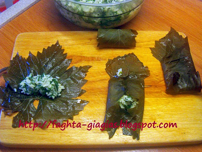 Τα φαγητά της γιαγιάς - Ντολμαδάκια γιαλαντζί με αμπελόφυλλα