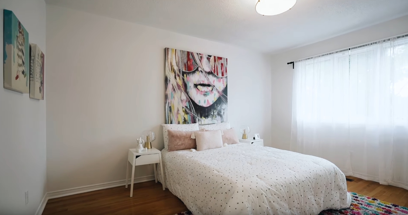20 Photos vs. 112 Delroy Dr, Toronto vs. Home Interior Design Tour