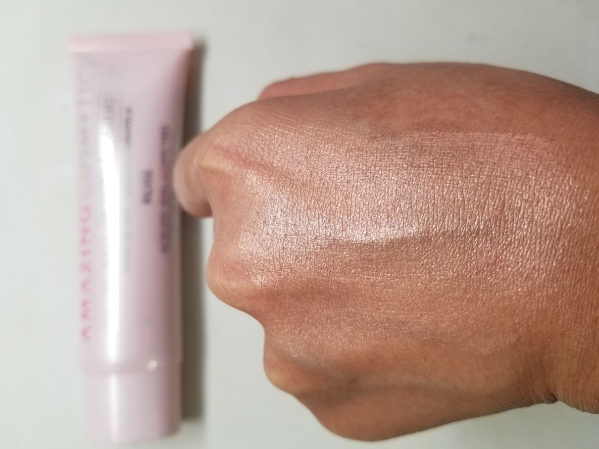 Amazing Cosmetics Illuminate Primer + Highlighter Makeup By RenRen