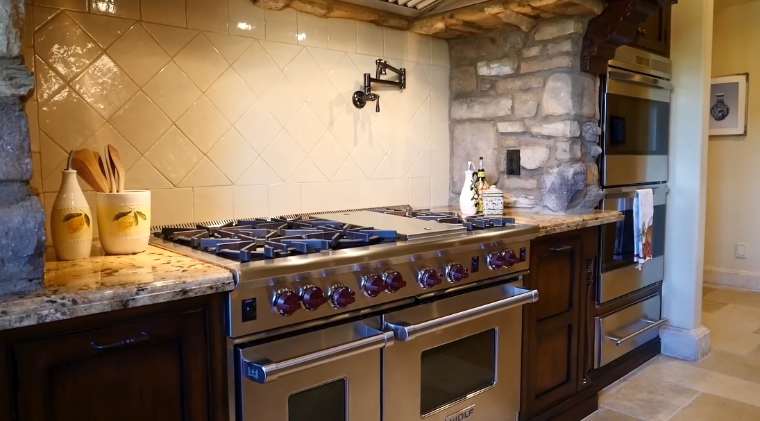 57 Photos vs. 23582 Park South St, Calabasas, CA Interior Design Luxury Mansion Tour