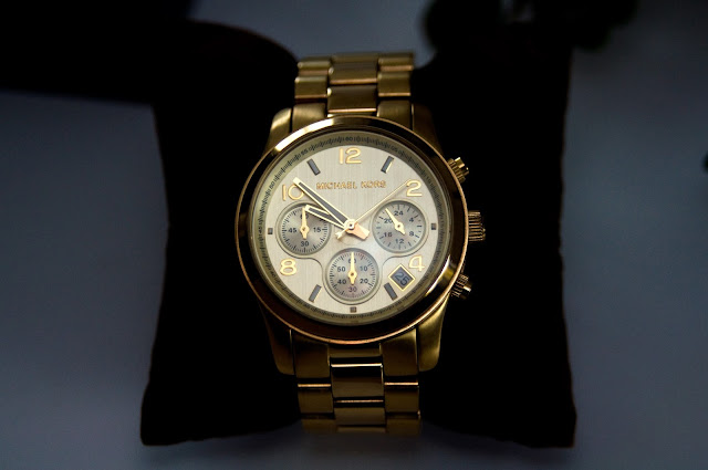 złoty zegarek Michael Kors 
