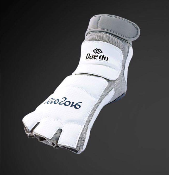 Форма для тхэквондо Daedo