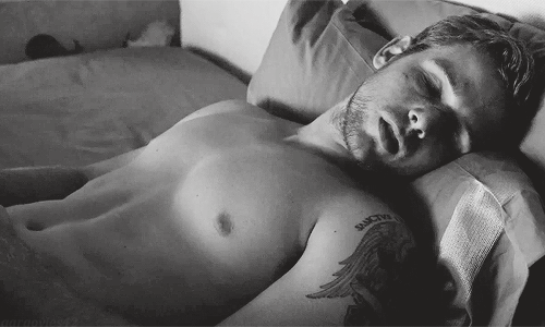 Malecelebritiesnaked