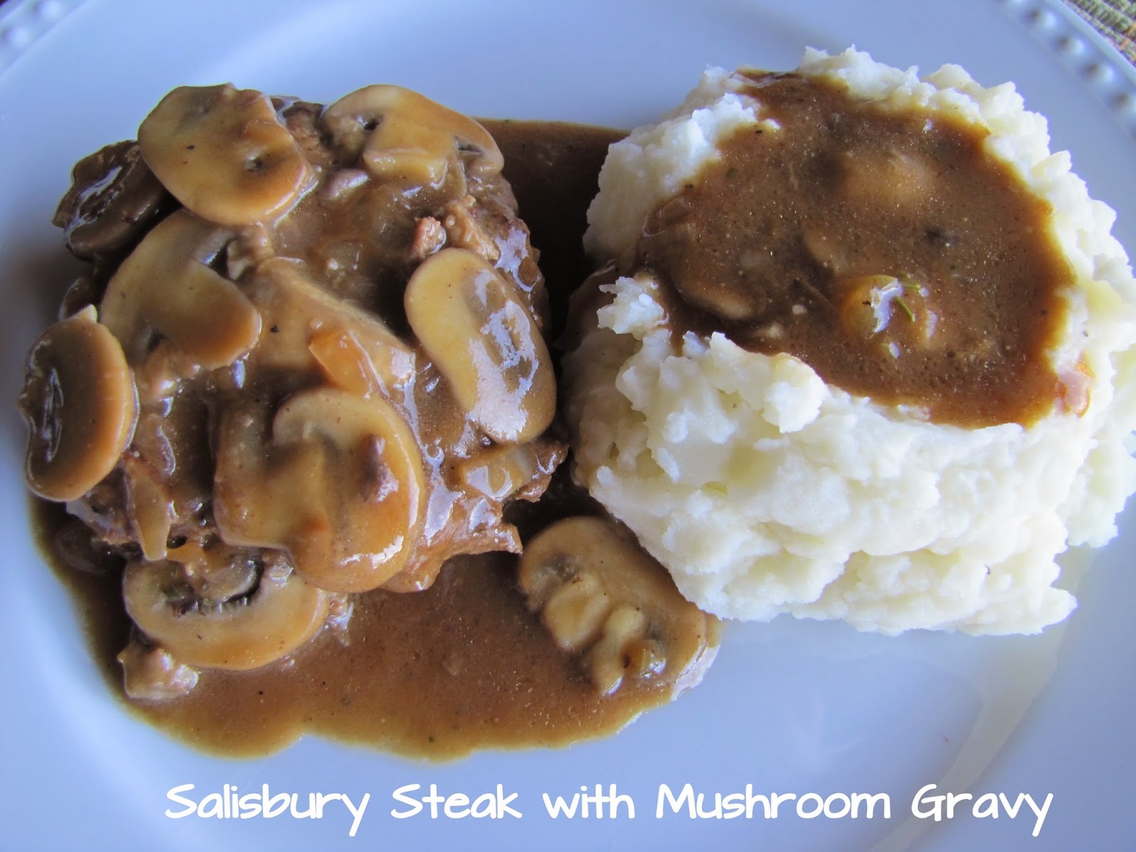 Big Mama's Home Kitchen: Salisbury Steak with Mushroom Gravy