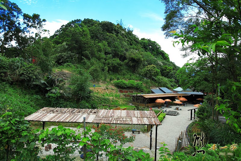 鳶山村吅品饕友庭園餐廳|鳶山覽勝亭