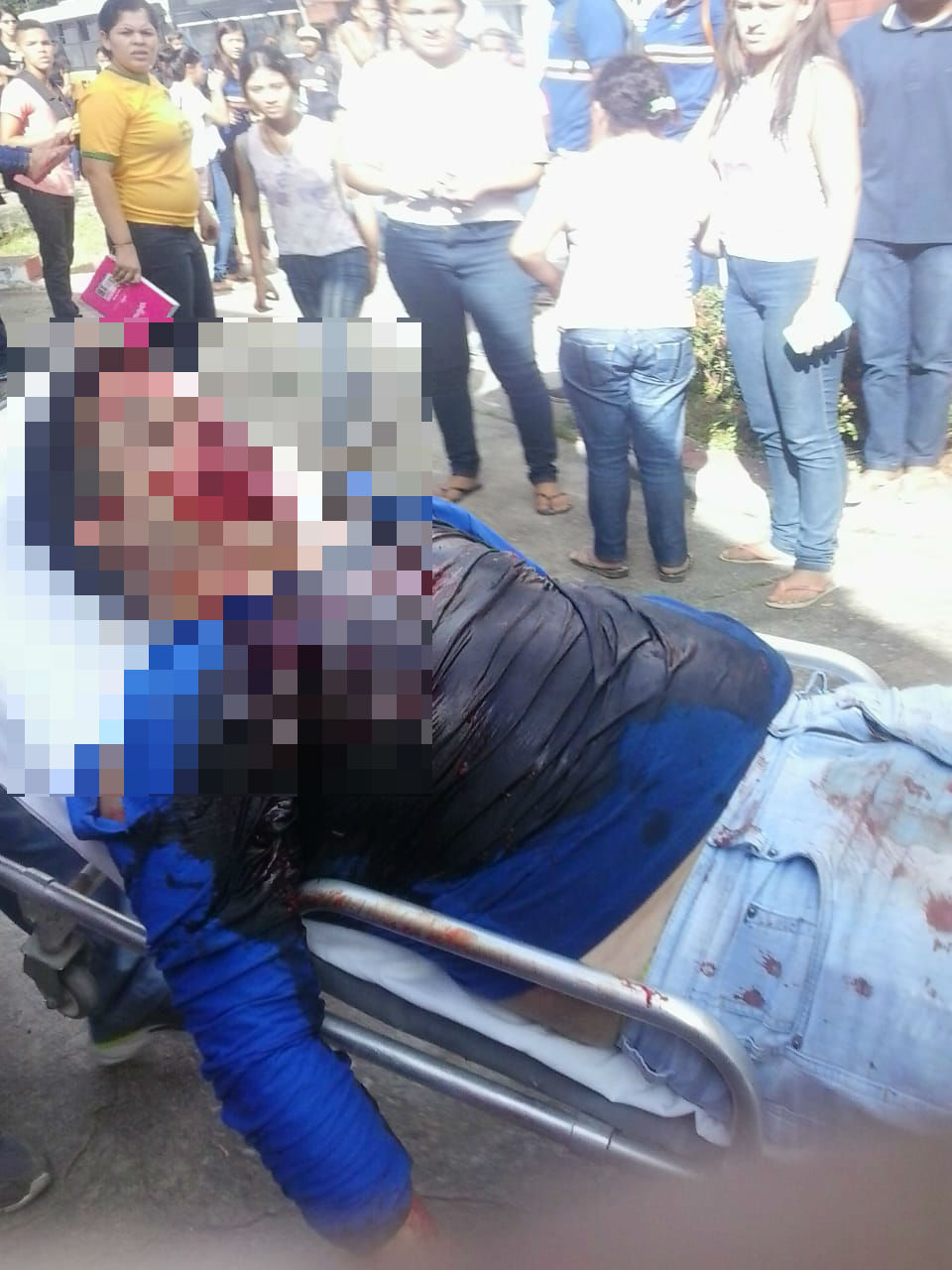 Resultado de imagem para Professor Ã© assassinado a tiros por aluno dentro da escola na RegiÃ£o Metropolitana de Fortaleza