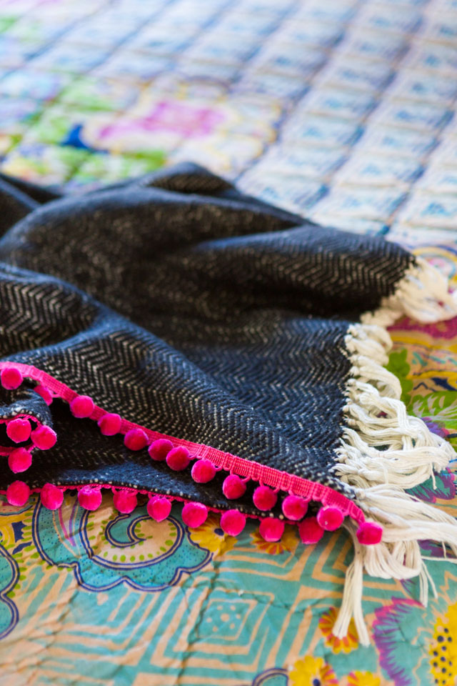 How to add pom-pom fringe to a throw How to add pom-pom fringe to a throw