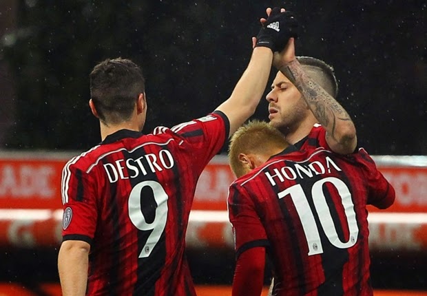 Milan-Cagliari 3-1 VIDEO highlights, anticipo Serie A 28a giornata