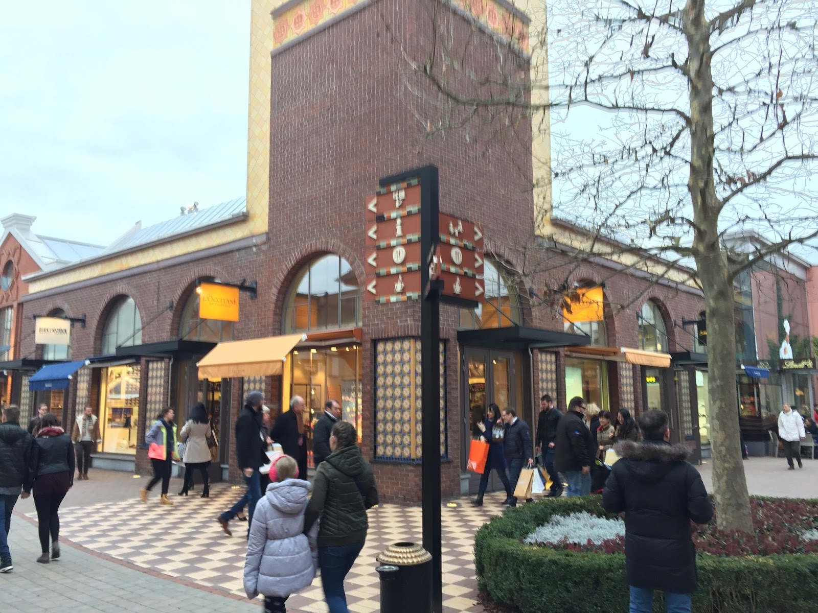 Small superficial animation producer in Germany: Ingolstadt Outlet Village