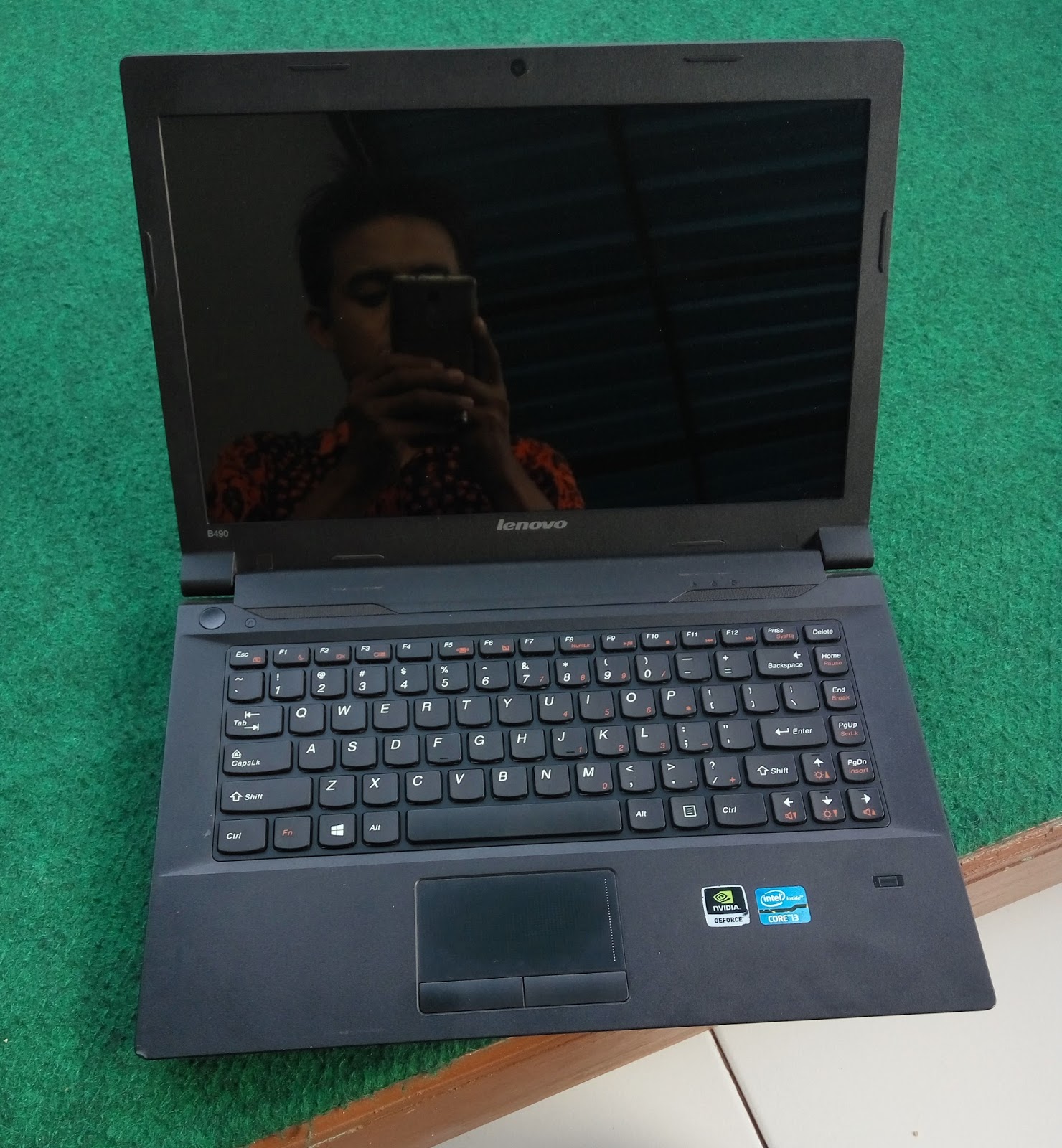 Jual Laptop Gaming Lenovo B490 core i3 Nvidia 610M 