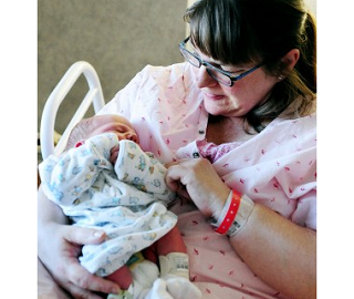 Image: A new adventure: 48-year-old mom gives birth to baby boy