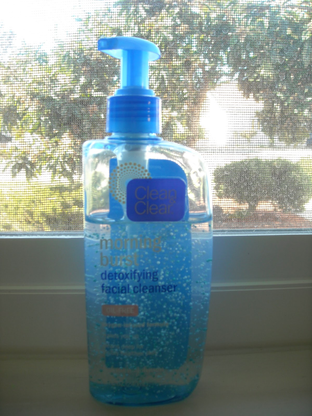 Ms. Emmy Review Clean & Clear Morning Burst Detoxifying Facial Cleanser