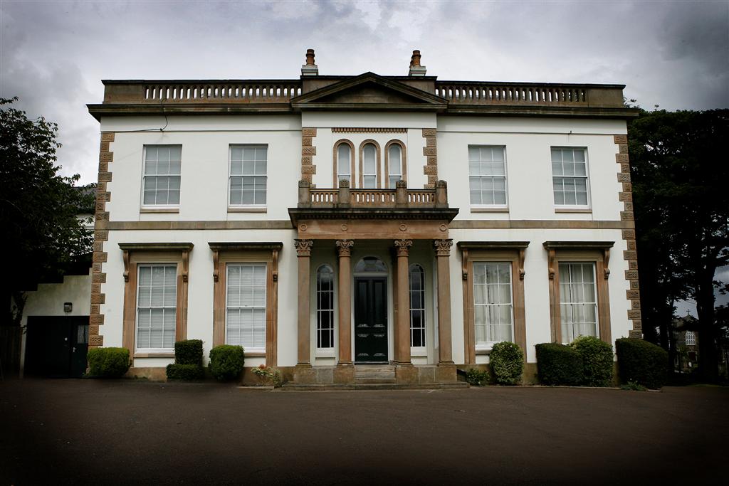 Lord Belmont in Northern Ireland: Laurel Hill House