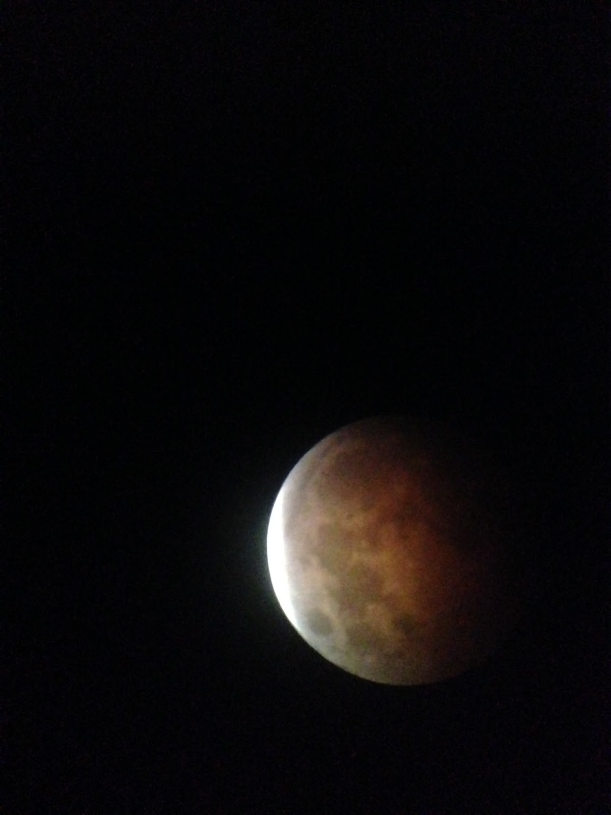 lunar eclipse iphone