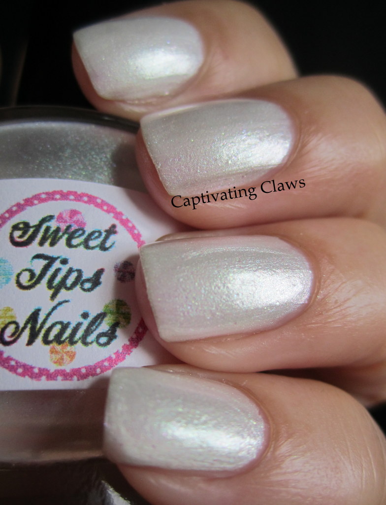 Captivating Claws Sweet Tips Nails.. Soap Bubbles and Gummy Yummy