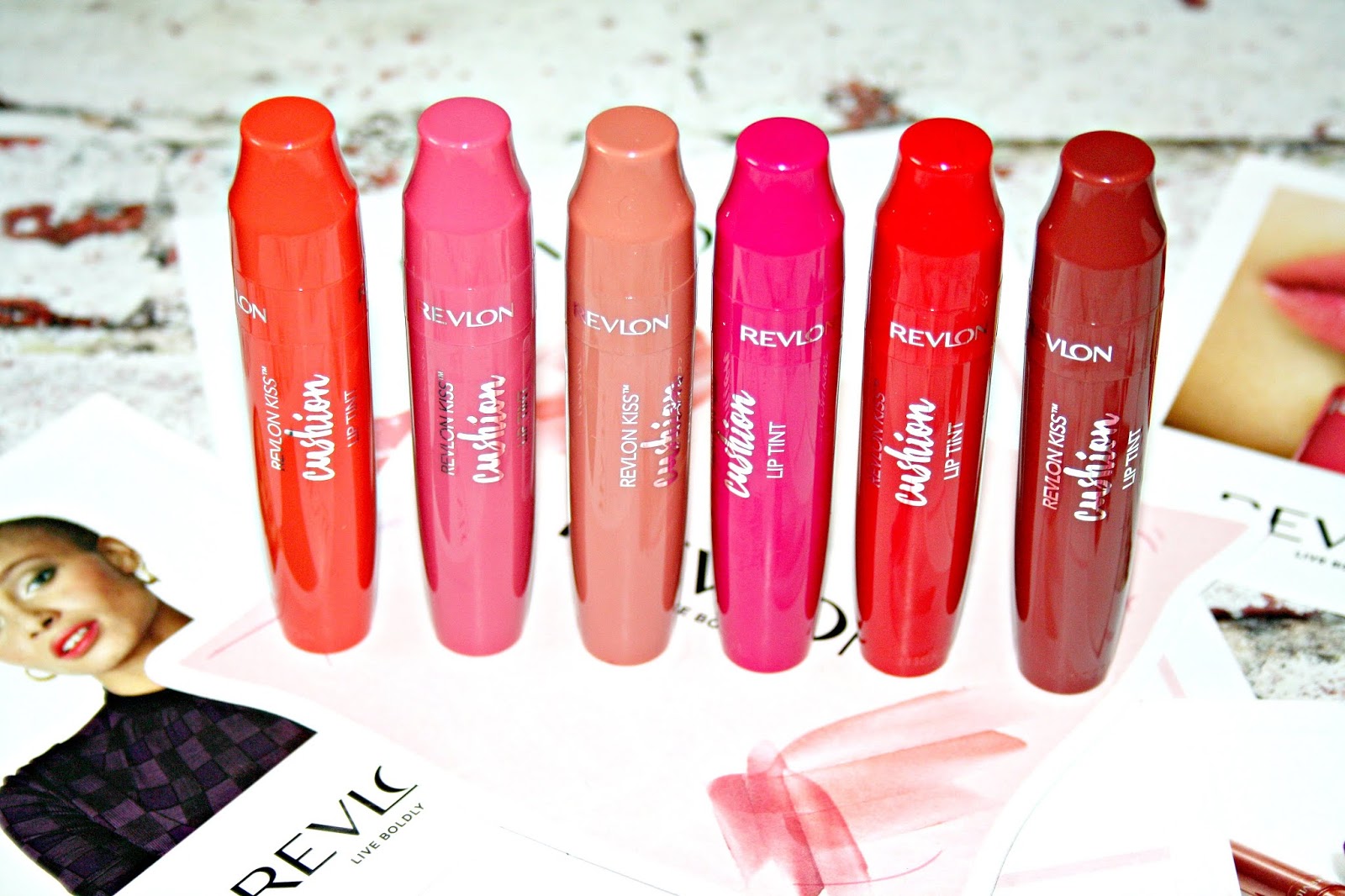 Beautyqueenuk A UK Beauty and Lifestyle Blog Revlon Kiss Cushion Lip
