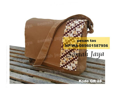 tas seminar kit batik unik murah kanvas sablon selempang ransel tote bag goody bag pelatihan diklat bimtek simposium blacu lurik dinas jogja yogyakarta jakarta konveksi pabrik produsen pengrajin tas batik tas seminar kit batik unik murah kanvas sablon selempang ransel tote bag goody bag pelatihan diklat bimtek simposium blacu lurik dinas jogja yogyakarta jakarta konveksi pabrik produsen pengrajin tas batik