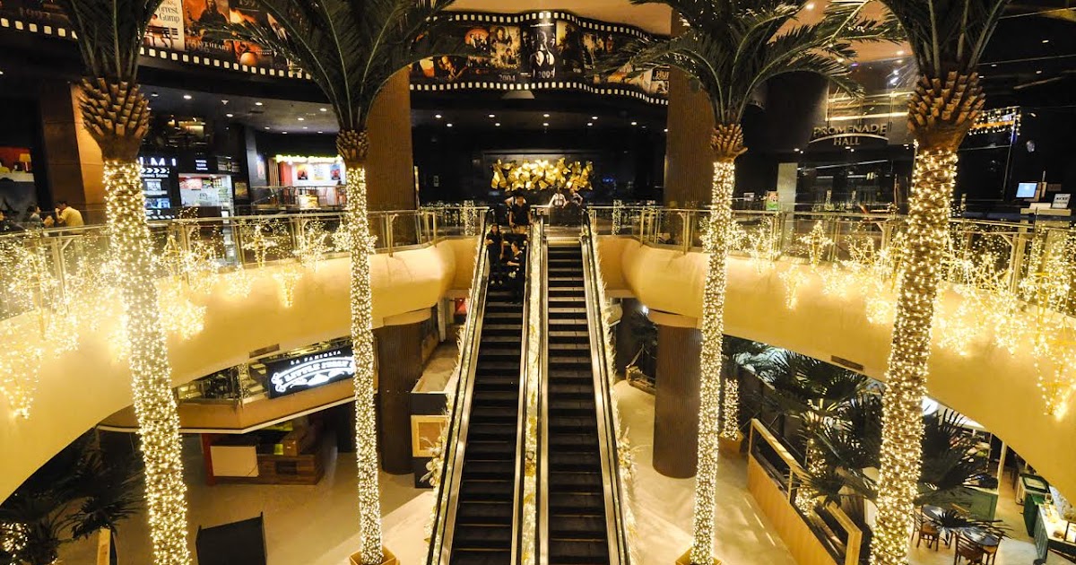 manila shopper star studded christmas lighting ceremony promenade bolingbrook christmas lights
