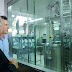 El Presidente recorrió una fábrica y un laboratorio en Paraná