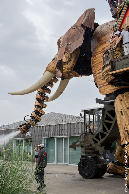 Nantes Les Machines i`le elefante turismo viaje visita 