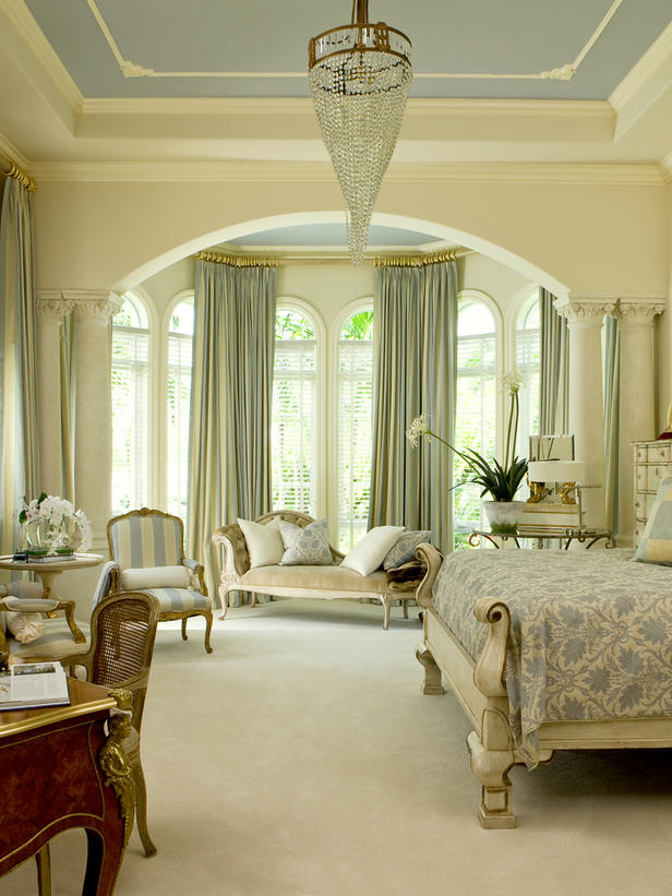 2013 Bedroom Window Treatment Ideas from HGTV | Modern Furniture ...