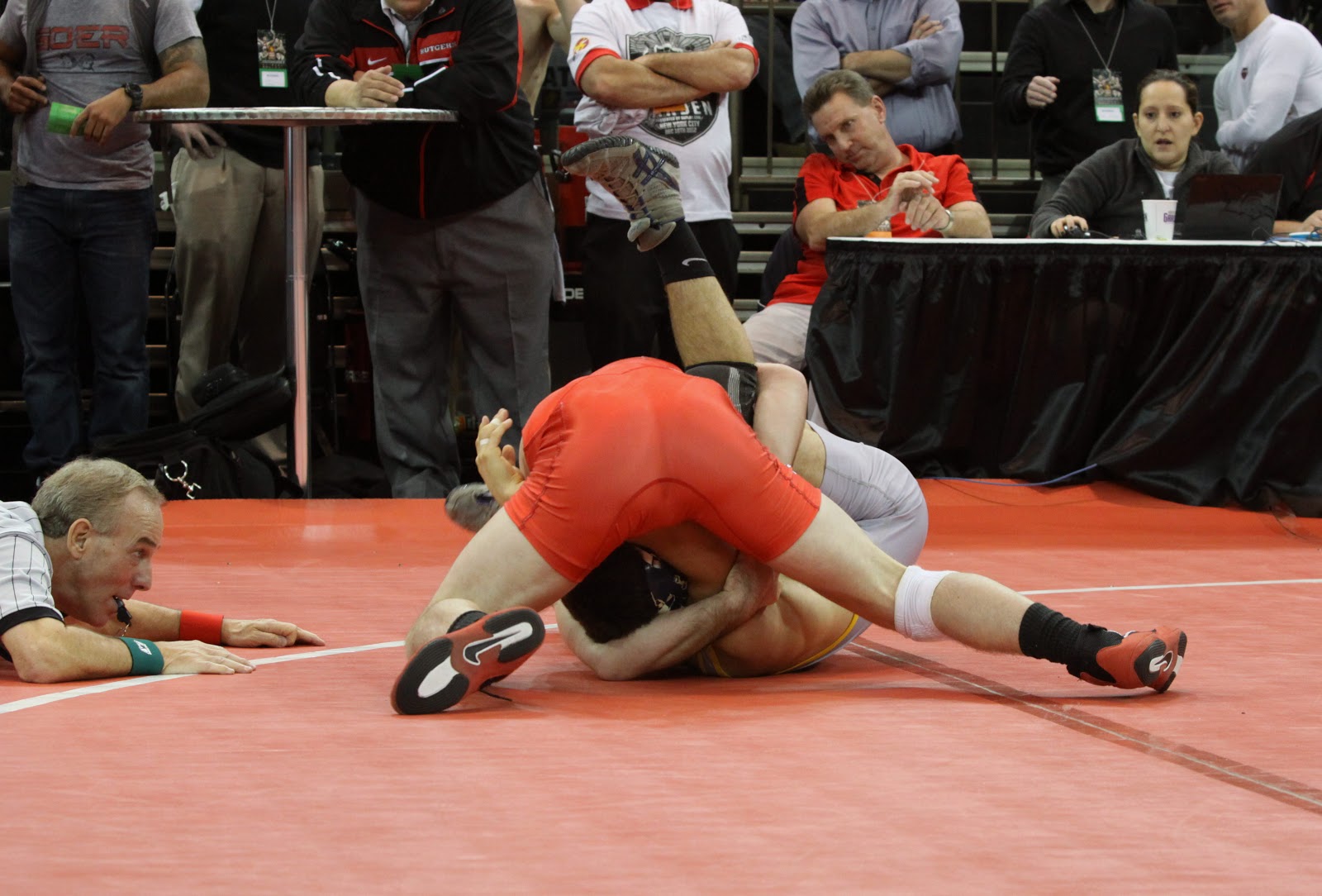 Finished by pin: Wrestling photoset 50