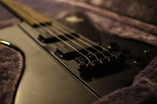 5.Gitar bass terbaik paling banyak digunakan di dunia 5.Gitar bass terbaik paling banyak digunakan di dunia
