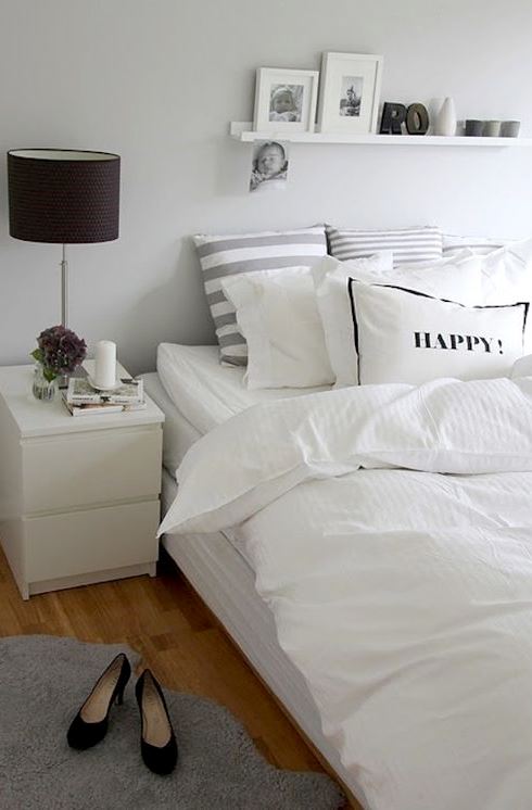 minimalist bedroom design idea
