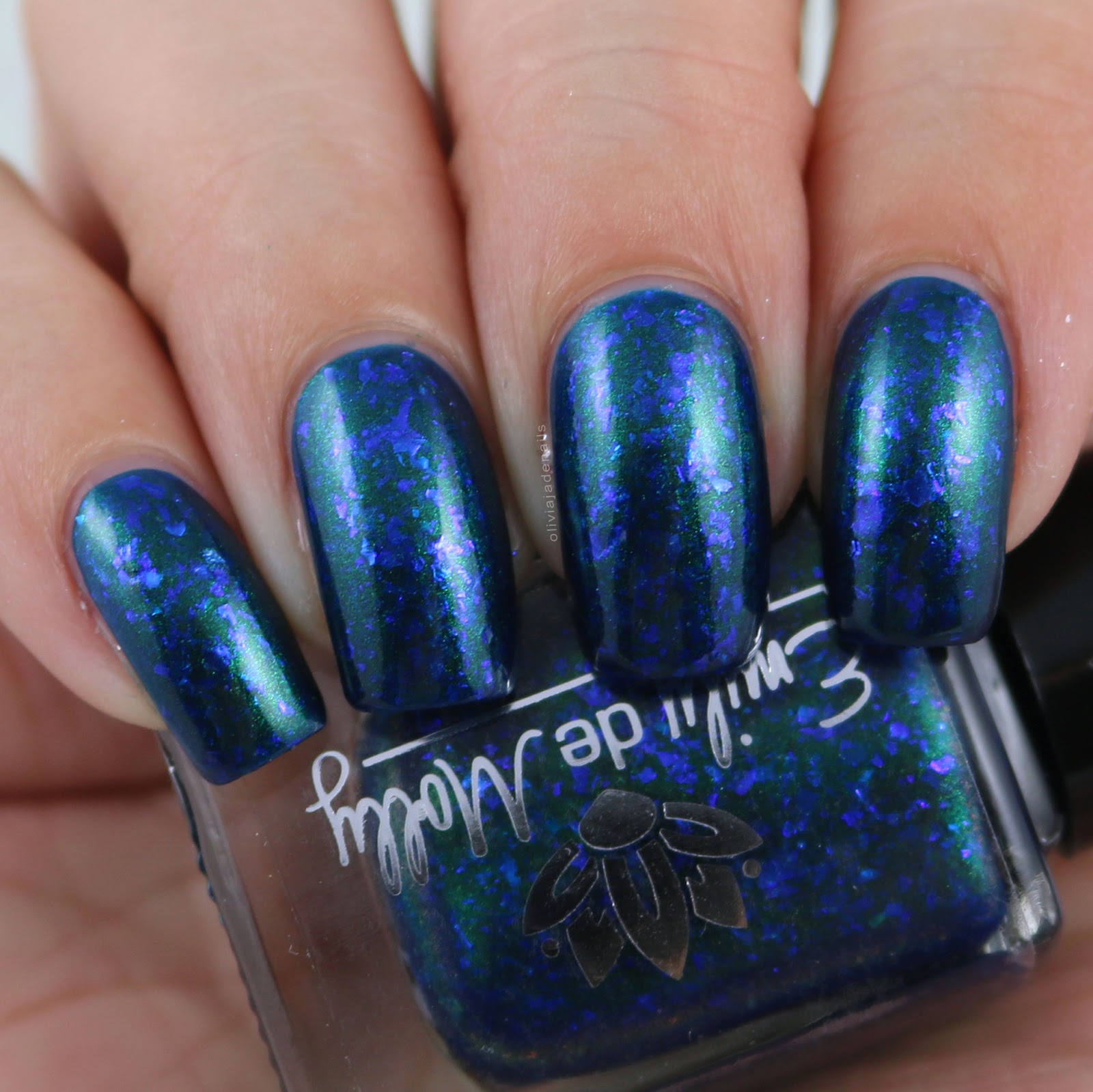 Emily de Molly Midnight Mermaid swatched by Olivia Jade Nails