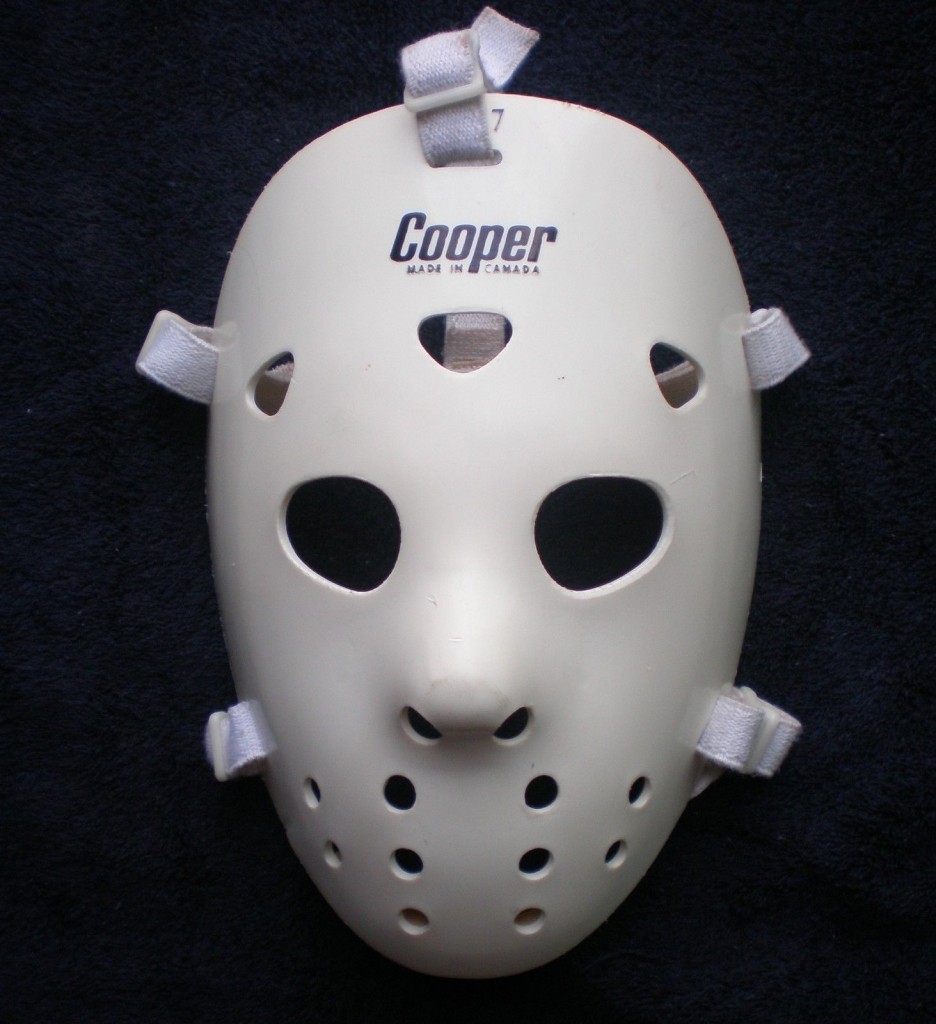 Cooper HM7 Goalie Mask Senior Vintage